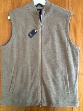 johnnie-O Men's Zip Front Vest in Olive Brown